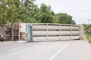 Understanding Florida Truck Accident Laws Your Top Questions Answered