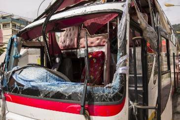 The Role of Expert Witnesses in Florida Bus Accident Lawsuits